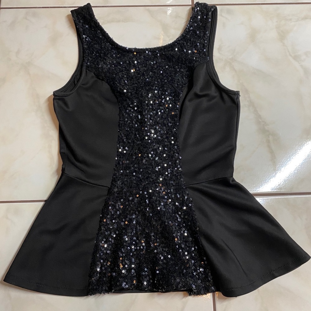 Charlotte Russe flowy top